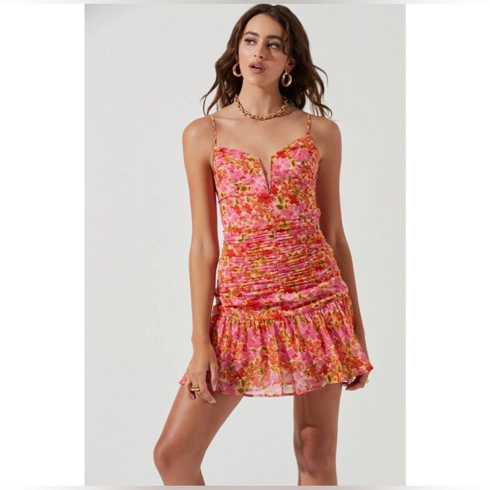 ASTR The Label Women's Meg Pink Floral Ruched Lined Mini Skirt Dress Medium